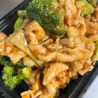 Best C7. Hunan Chicken in Reisterstown, MD